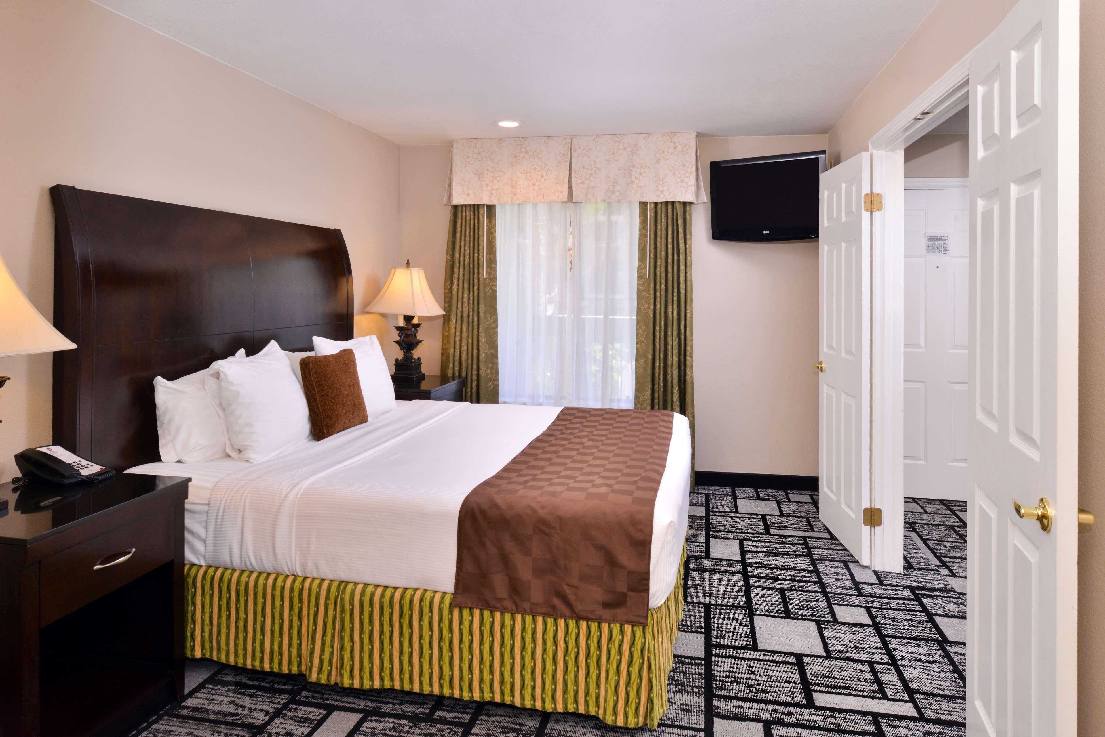 Best Western Plus Meridian Inn & Suites, Anaheim-אורנג' מראה חיצוני תמונה