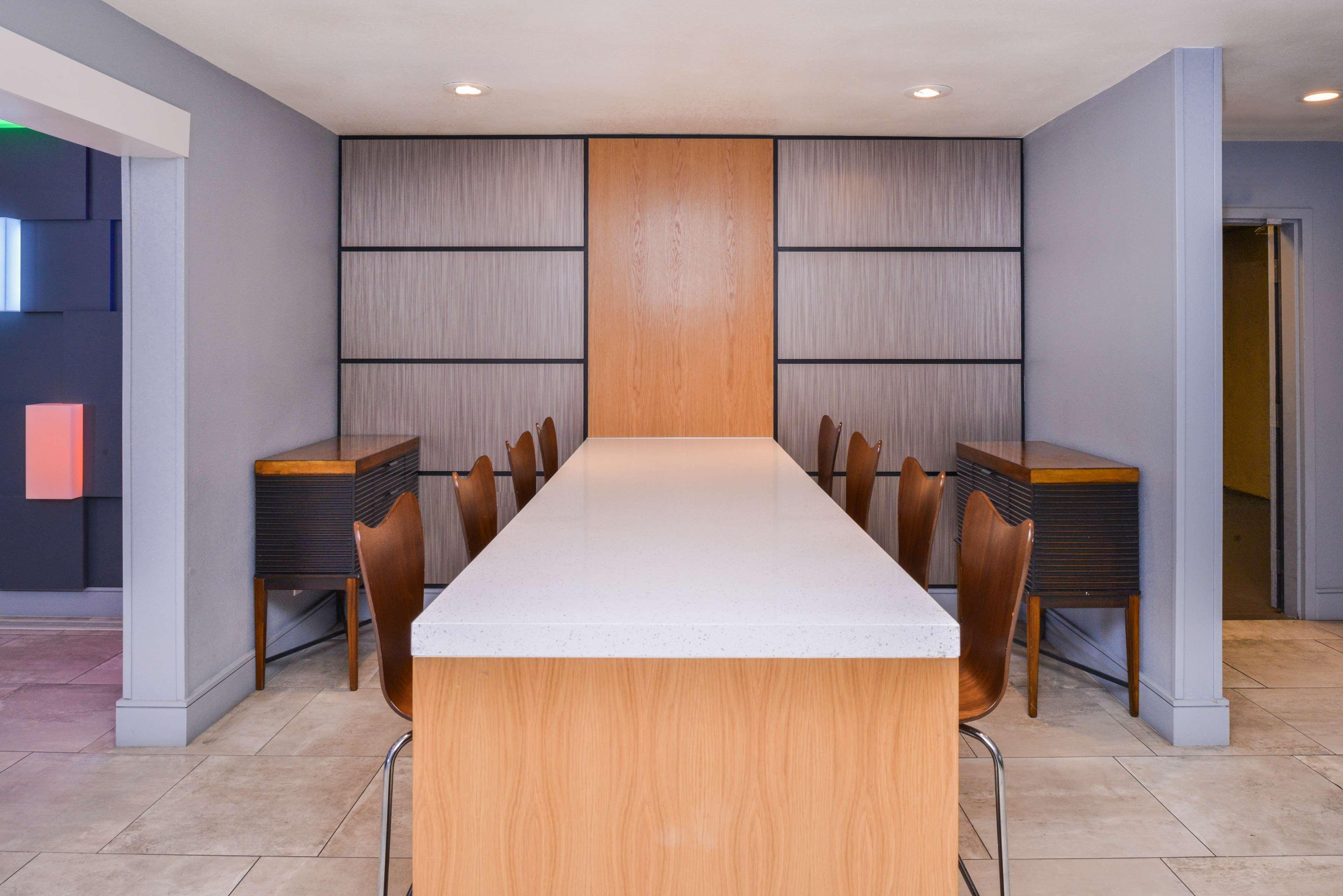 Best Western Plus Meridian Inn & Suites, Anaheim-אורנג' מראה חיצוני תמונה