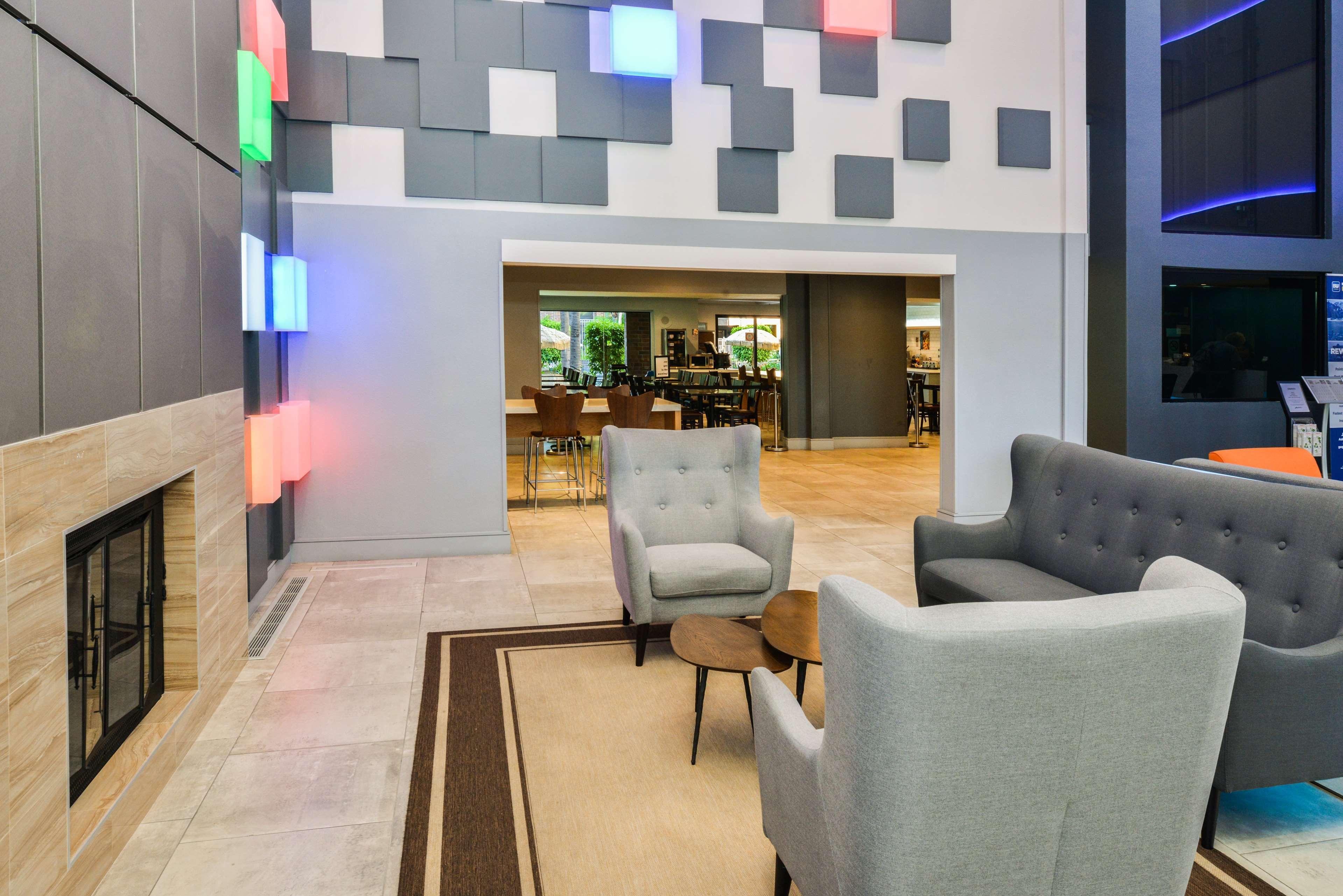 Best Western Plus Meridian Inn & Suites, Anaheim-אורנג' מראה חיצוני תמונה