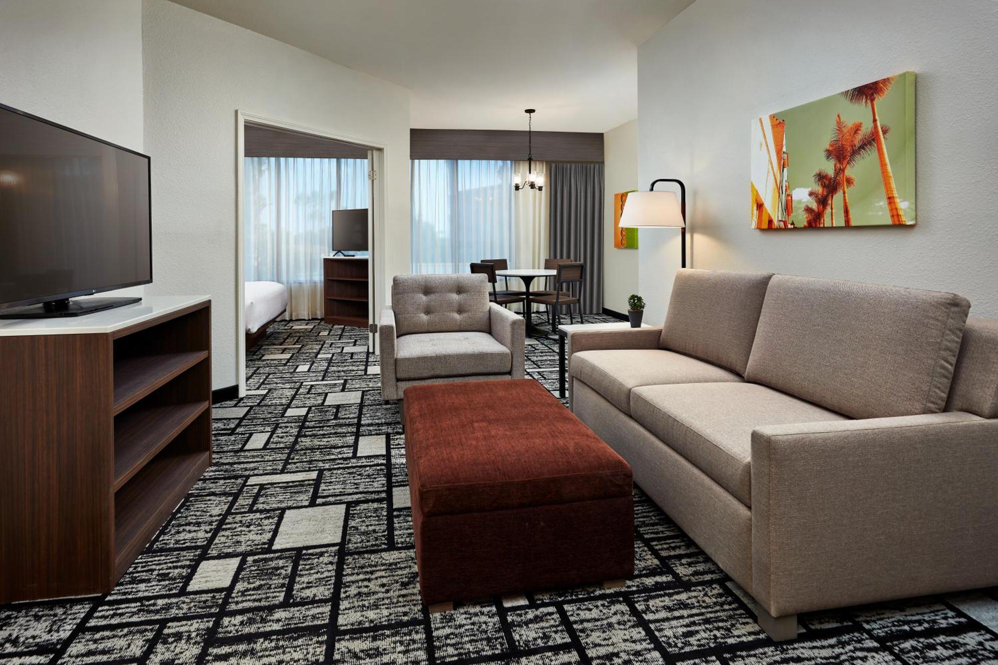 Best Western Plus Meridian Inn & Suites, Anaheim-אורנג' מראה חיצוני תמונה
