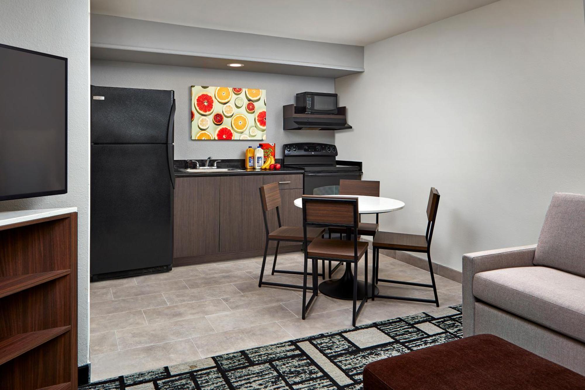 Best Western Plus Meridian Inn & Suites, Anaheim-אורנג' מראה חיצוני תמונה