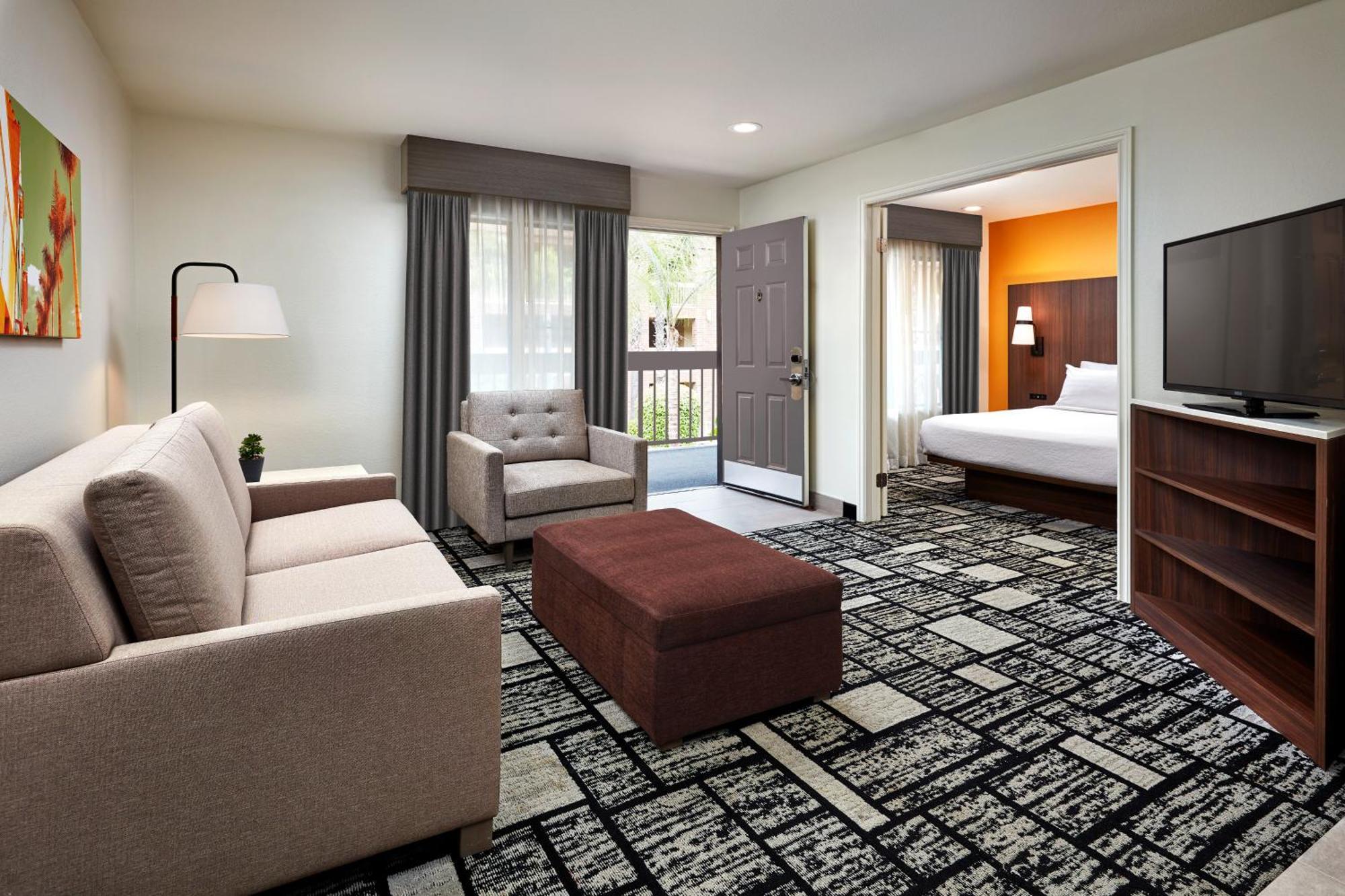 Best Western Plus Meridian Inn & Suites, Anaheim-אורנג' מראה חיצוני תמונה