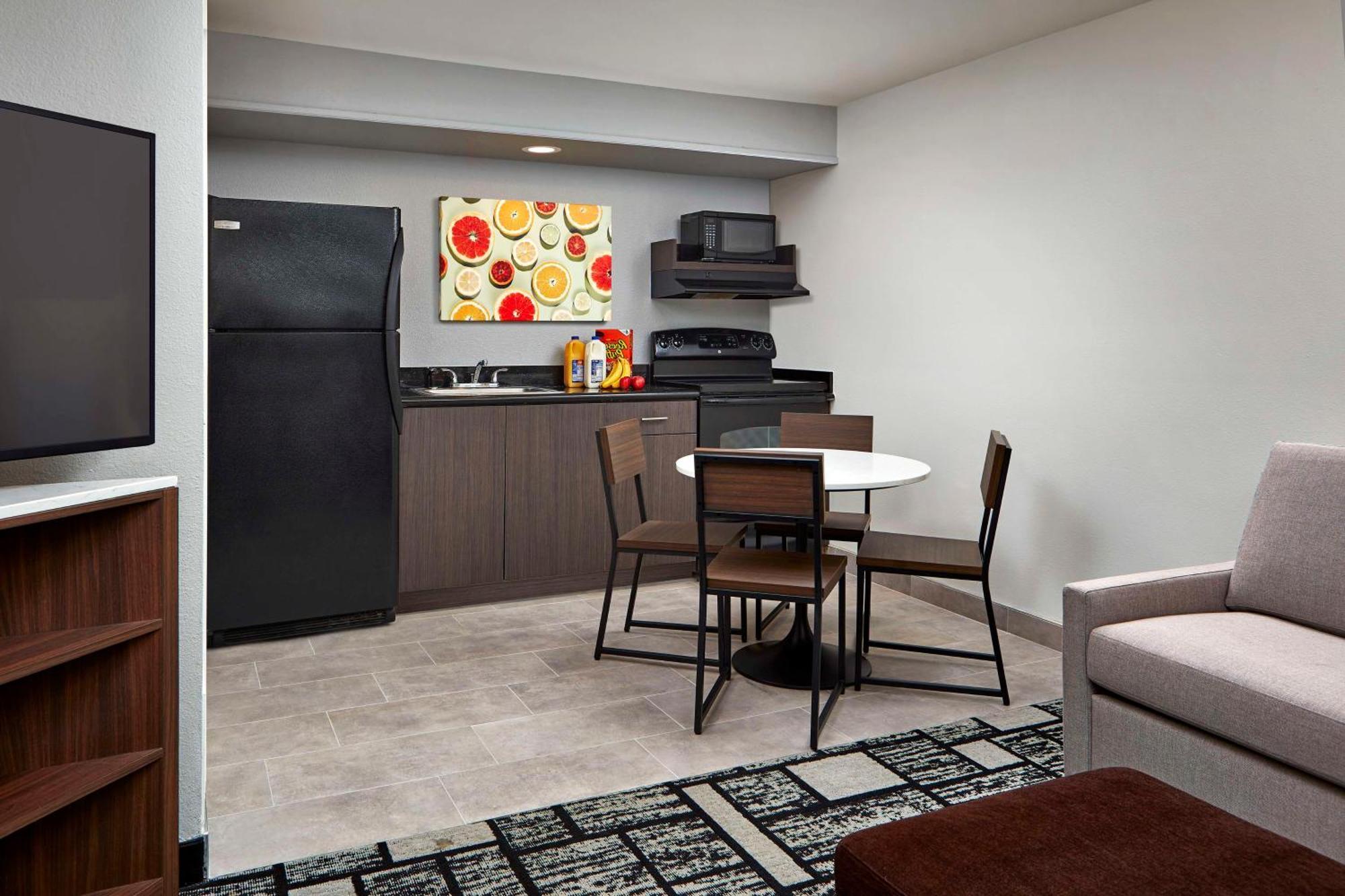 Best Western Plus Meridian Inn & Suites, Anaheim-אורנג' מראה חיצוני תמונה